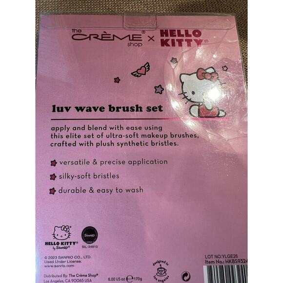 New Hello Kitty Luv Wave Set Of 5 Make Up Brush The Creme Shop Collection - Picture 6 of 8